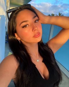 Read more about the article Bianca Fox Unleashes Passionate Adventures for You